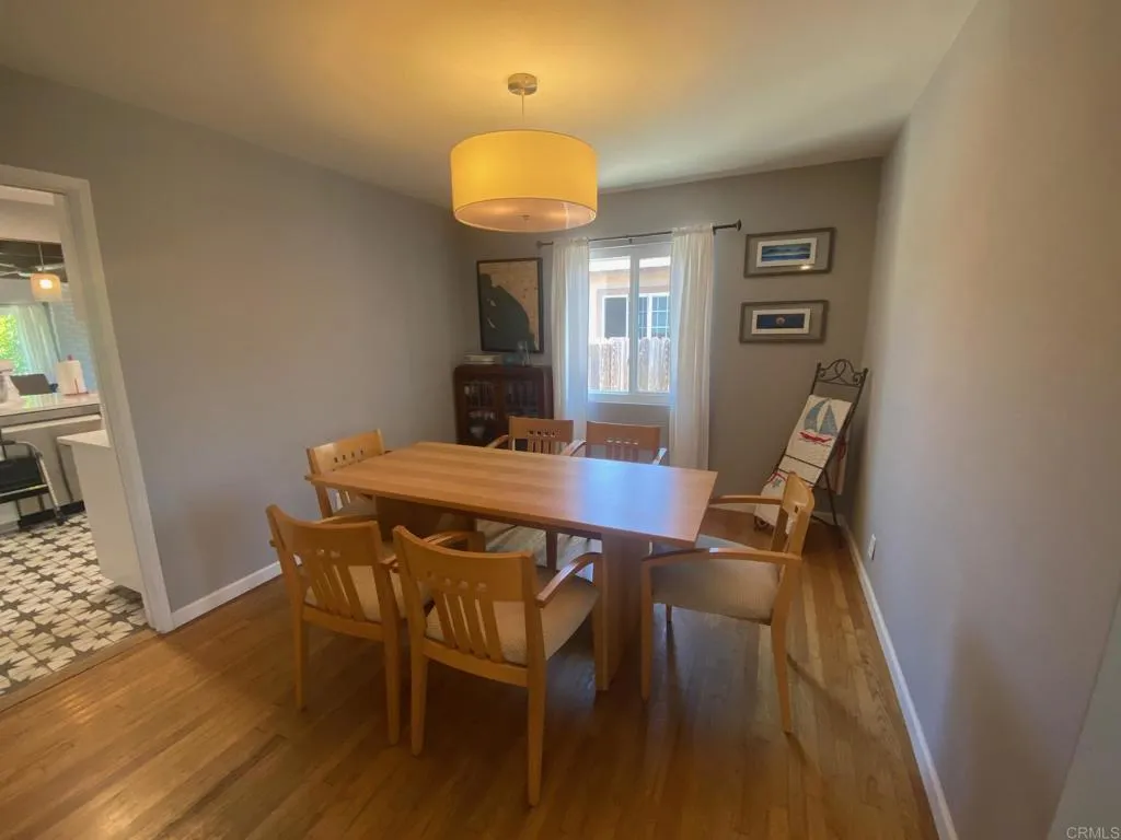 https://cdn.realtyfeed.com/cdn/127/306531438/18a97f5f3b362fd6c1e1e08924be0c72.webp