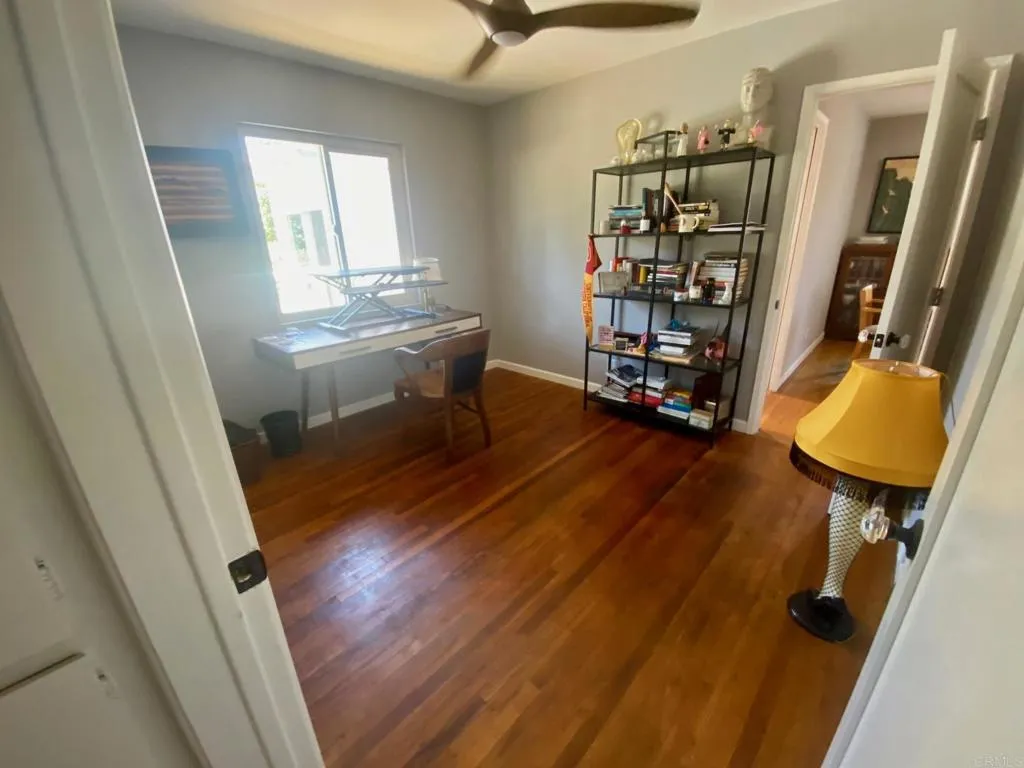 https://cdn.realtyfeed.com/cdn/127/306531438/ed369d18e6f2418b2e7ce15462a791a5.webp