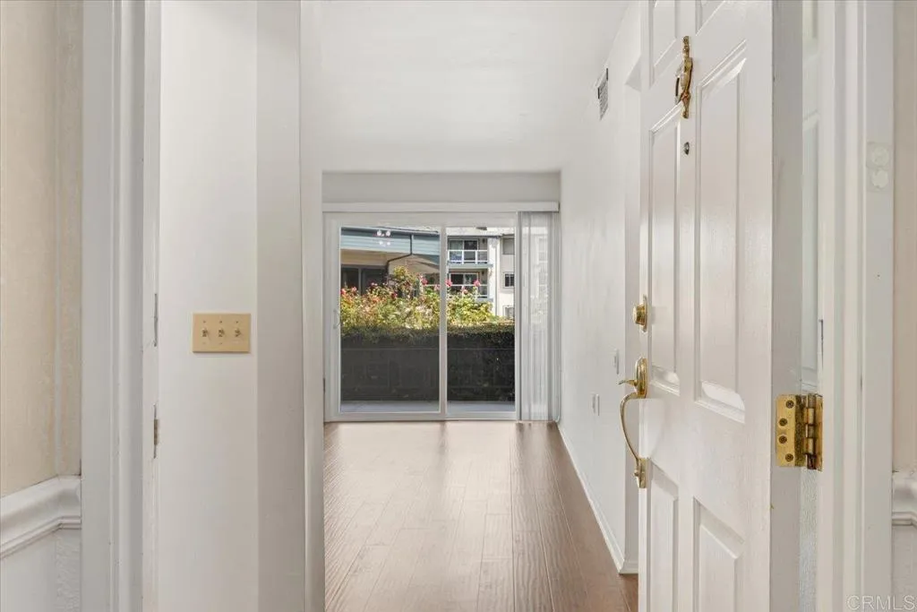 Photo #6: NDP2508499 Listing 