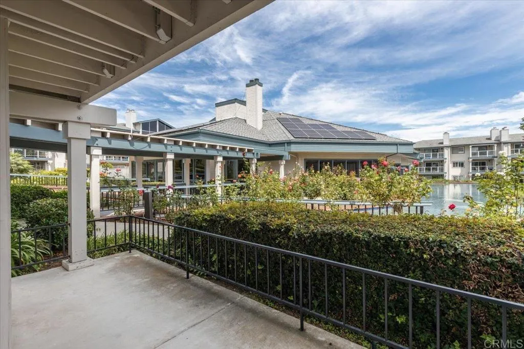 https://cdn.realtyfeed.com/cdn/127/306531471/60f4143c356eb05dc81d674859578405.webp