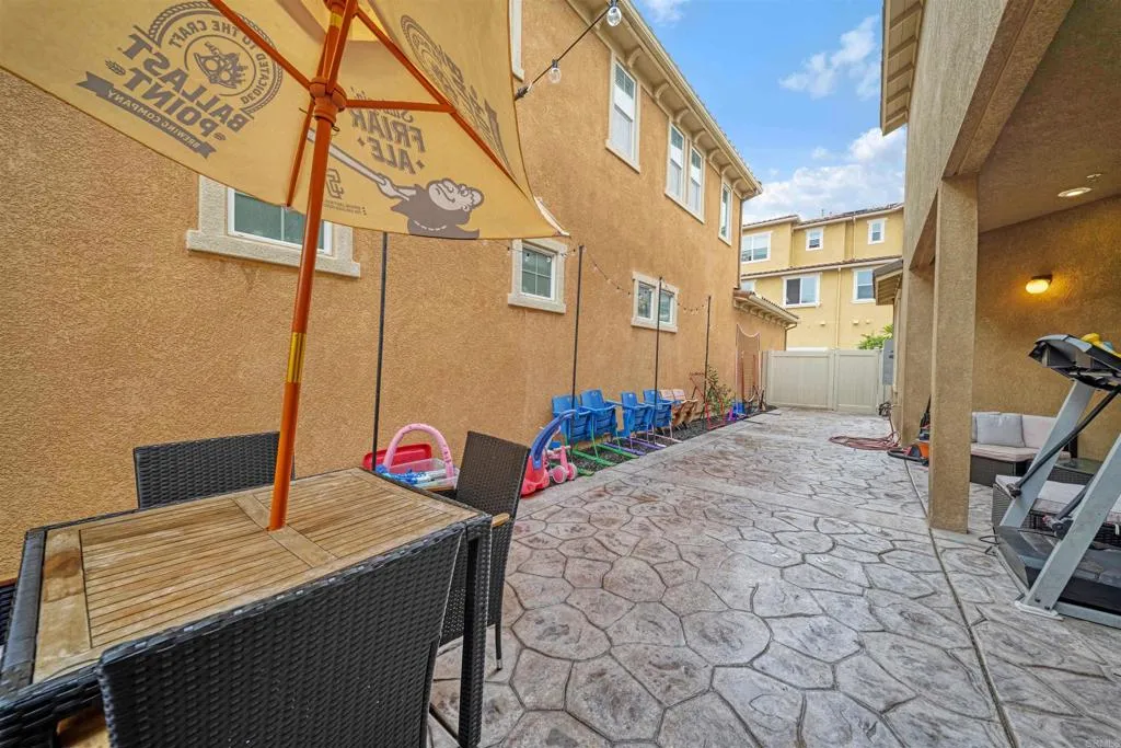 https://cdn.realtyfeed.com/cdn/127/306531475/0c0d1b0728720d2f679d3b230c1e3a2d.webp