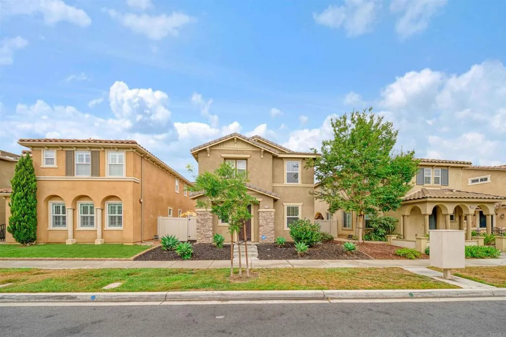 https://cdn.realtyfeed.com/cdn/127/306531475/9029ac7239e6564cb94c6b0223d53140.webp