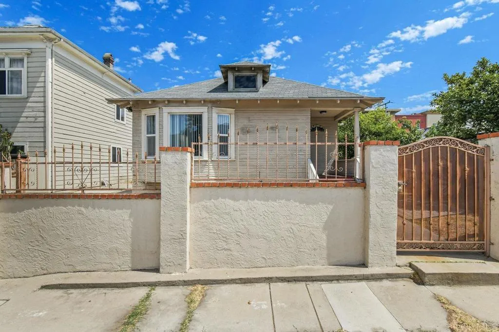 https://cdn.realtyfeed.com/cdn/127/306531494/139c219d930768b9bd12aefaeab628f6.webp