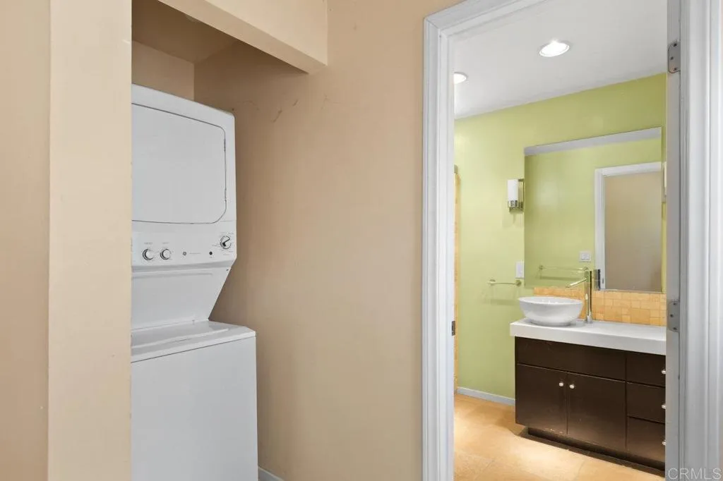 https://cdn.realtyfeed.com/cdn/127/306531494/571312fd44bdadf443f63f466f290a34.webp