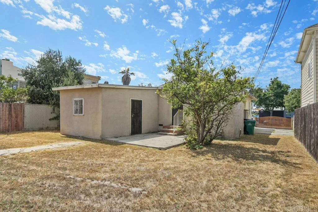 https://cdn.realtyfeed.com/cdn/127/306531494/6486384f19edcb07f5667a9b000b101c.webp