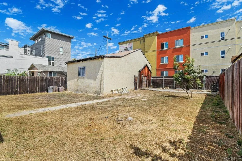 https://cdn.realtyfeed.com/cdn/127/306531494/b4cd4392ba02da280ce509e9aed38c55.webp