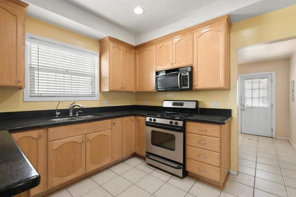 https://cdn.realtyfeed.com/cdn/127/306531494/b80dd1ad16b88cfc0bf25e4bec07e324.webp