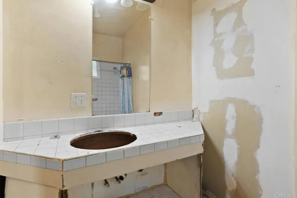 https://cdn.realtyfeed.com/cdn/127/306531494/be970e8becdb8d50277469b254436be3.webp