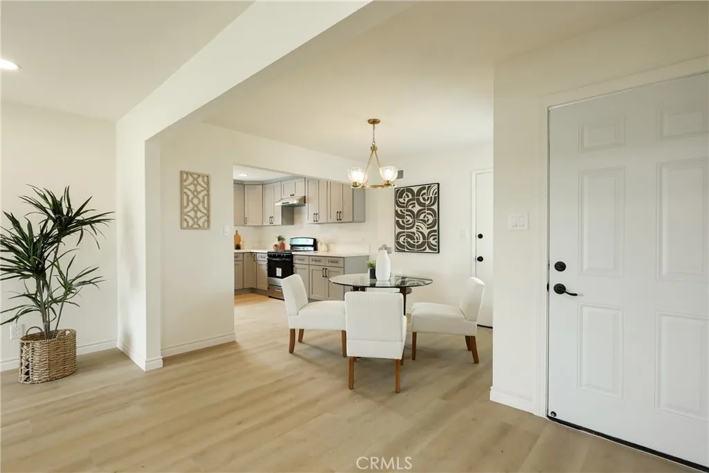 https://cdn.realtyfeed.com/cdn/127/306531497/1ef0778aeaaccd712e4a4abdf9ad9931.webp