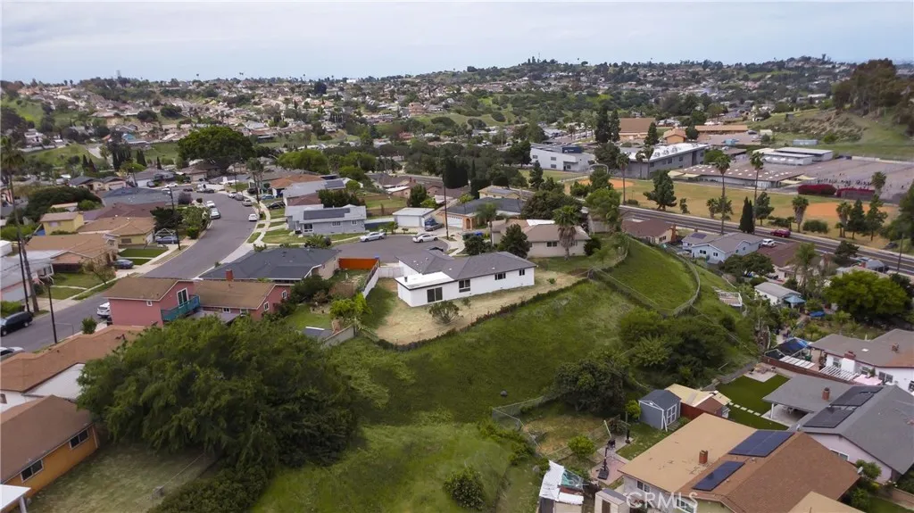 https://cdn.realtyfeed.com/cdn/127/306531497/a7248cd6a2396576782d024859bedc68.webp