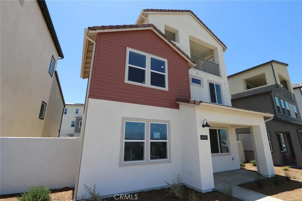 Valencia, CA 91381