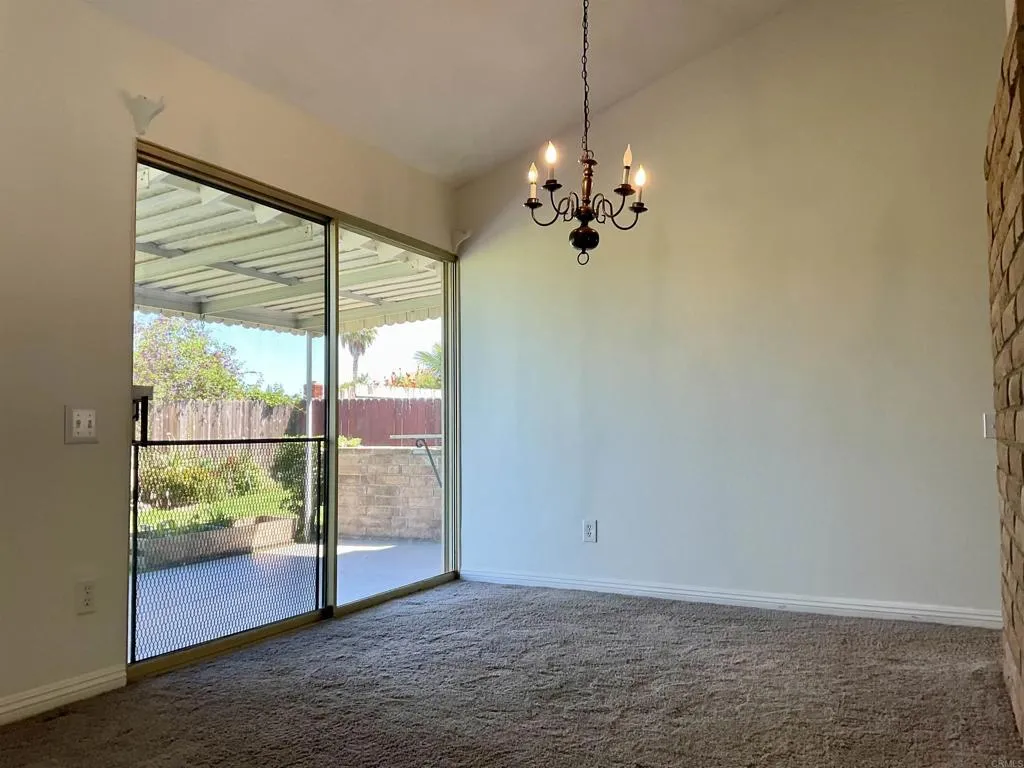 https://cdn.realtyfeed.com/cdn/127/306531543/24b5b72e6000b24c2b75bde1cfae776d.webp
