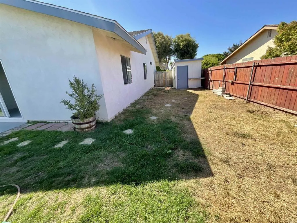 https://cdn.realtyfeed.com/cdn/127/306531543/a61ceef67e4606ee72dd27bec8a63a58.webp