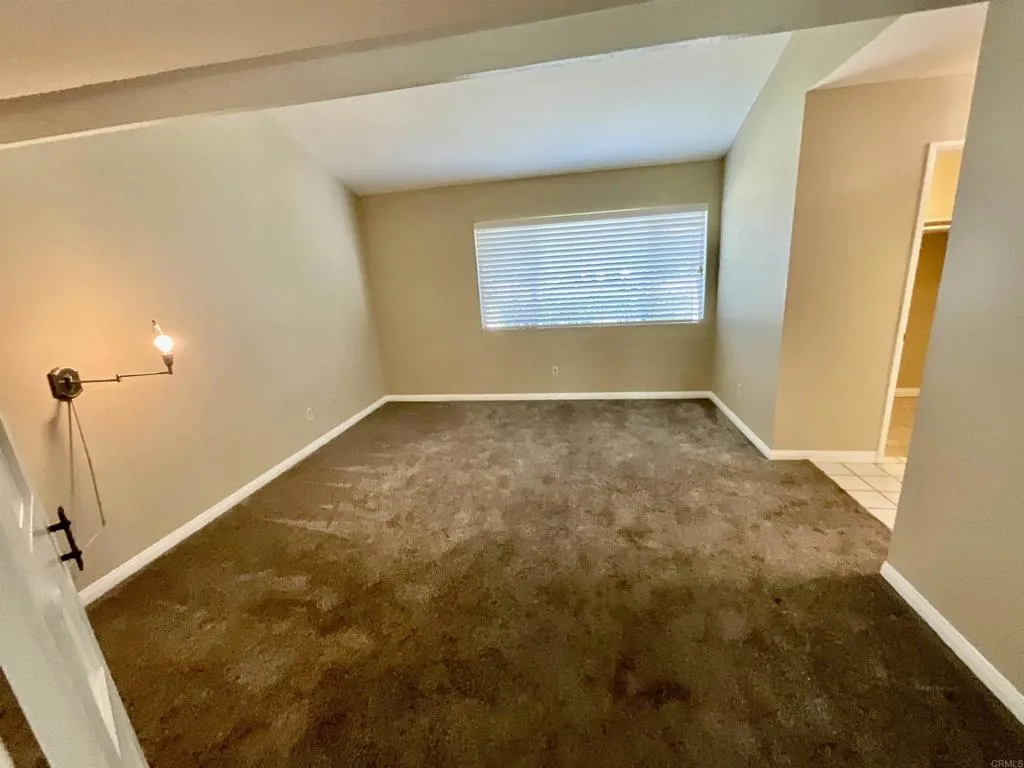 https://cdn.realtyfeed.com/cdn/127/306531543/e74385ba53be127582396480e6ef3d00.webp