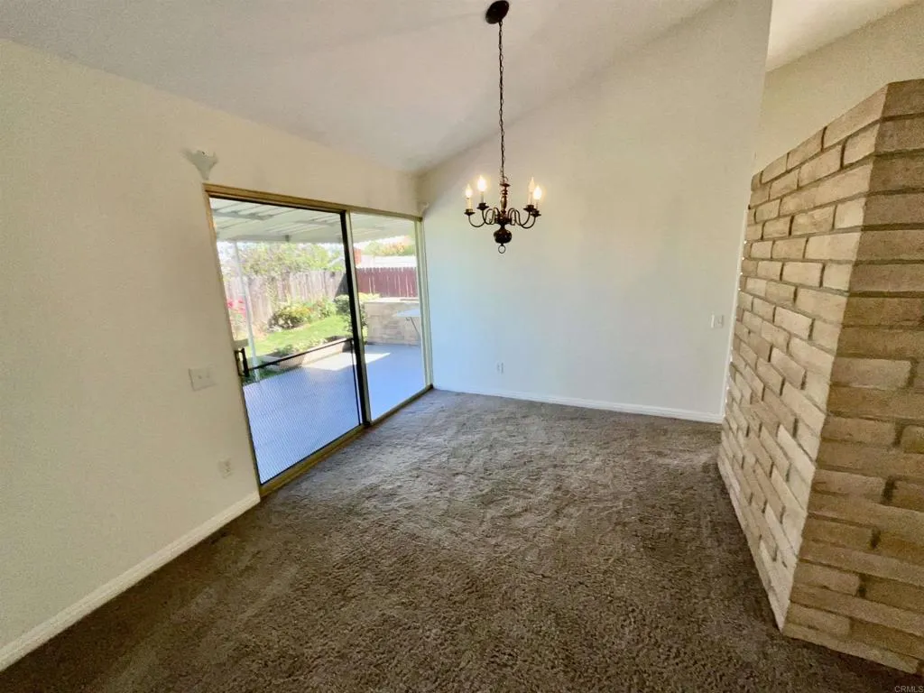https://cdn.realtyfeed.com/cdn/127/306531543/e98310f06df0014f1bbe3283562b38e2.webp