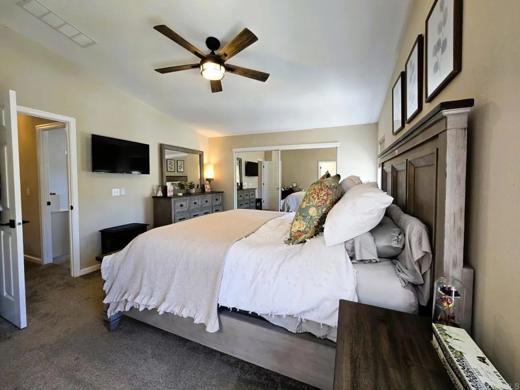 https://cdn.realtyfeed.com/cdn/127/306531589/242125c694c7cc69bd780f621fb31dd7.webp