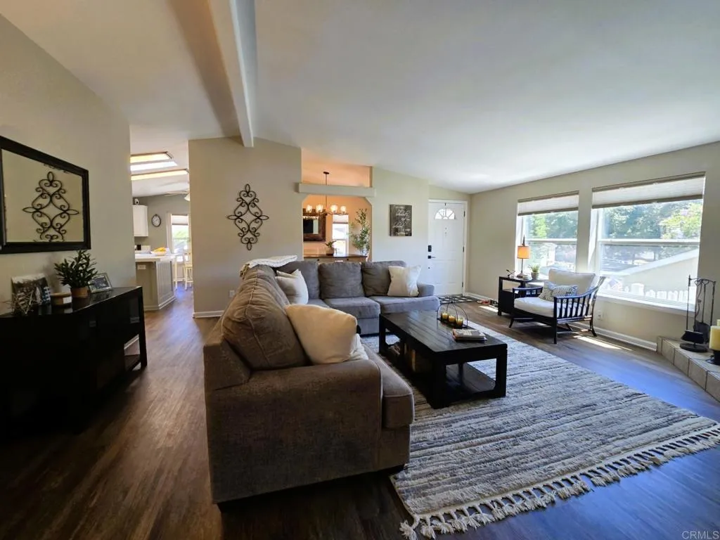 https://cdn.realtyfeed.com/cdn/127/306531589/b26f5dcadfd3d60224801ec54e5f2044.webp