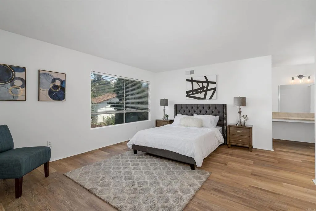 https://cdn.realtyfeed.com/cdn/127/306531625/5e2a4c8e2537ff4f5d5581b7596bb78e.webp