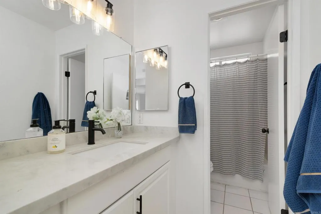https://cdn.realtyfeed.com/cdn/127/306531625/96993671c9c1c47a4b9625dd0eaa7ffe.webp