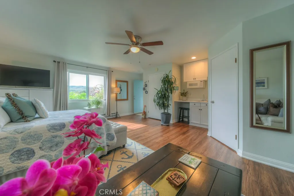 https://cdn.realtyfeed.com/cdn/127/306531638/f61cc921dde3f759f96574ecb1405d77.webp