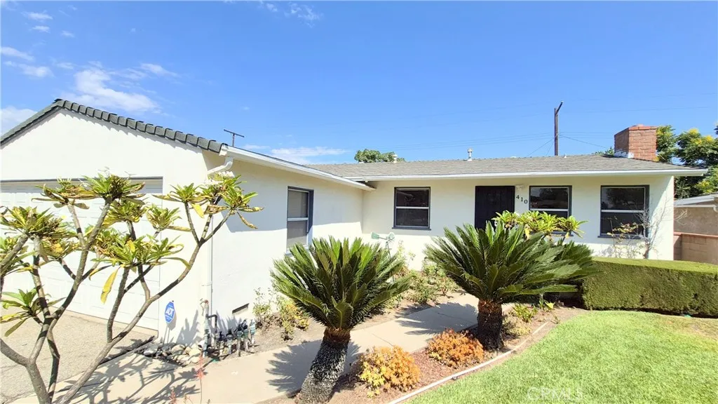 Azusa, CA 91702