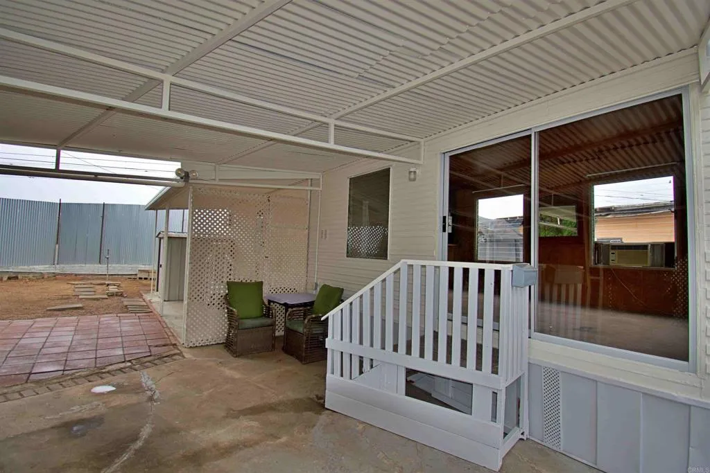 https://cdn.realtyfeed.com/cdn/127/306531669/2e0910b881187e5b20b1174f4818c46c.webp
