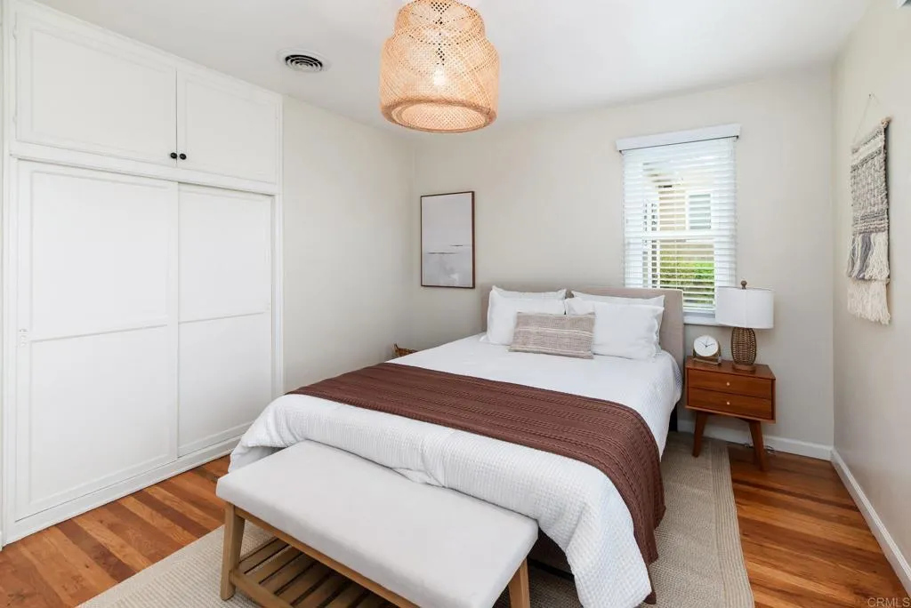 https://cdn.realtyfeed.com/cdn/127/306531683/720fb5b2baf65f76138cd9c5d95ec3b1.webp