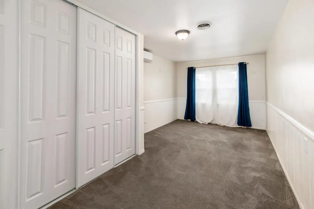 https://cdn.realtyfeed.com/cdn/127/306531683/79b31c283a57f286e5e31015dd7fb2ef.webp