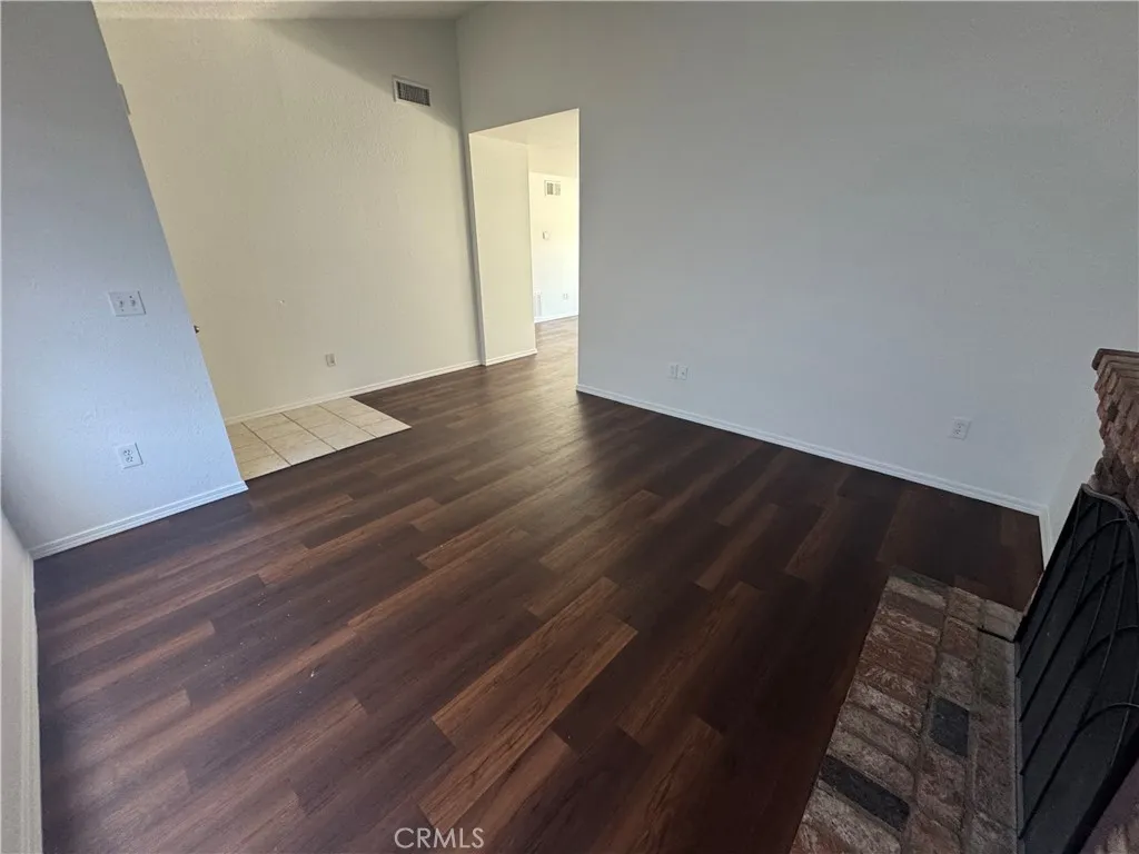 https://cdn.realtyfeed.com/cdn/127/306531685/15e115a0ca4c65e7e584981212dcfc68.webp