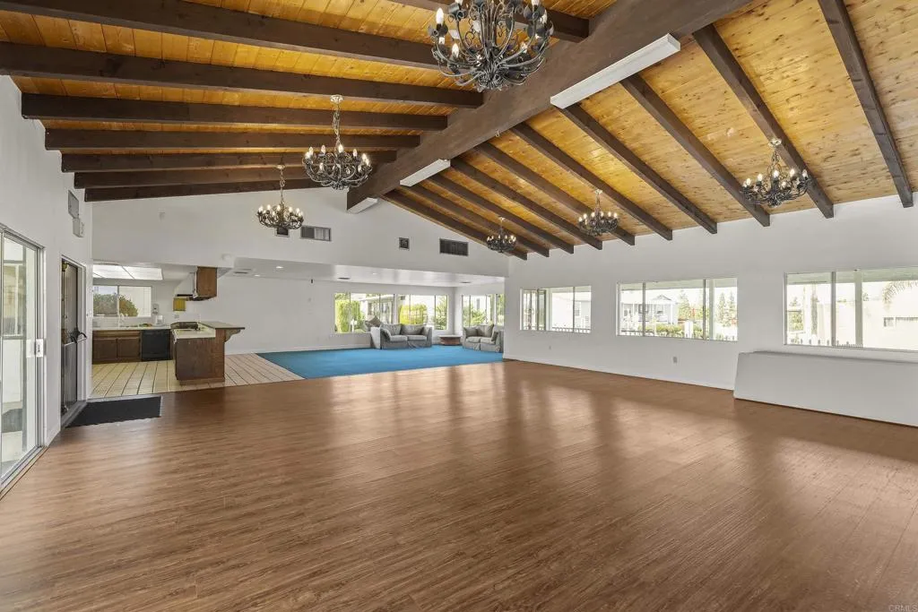 https://cdn.realtyfeed.com/cdn/127/306531693/863adaf5229802c2d4af067732e37d57.webp