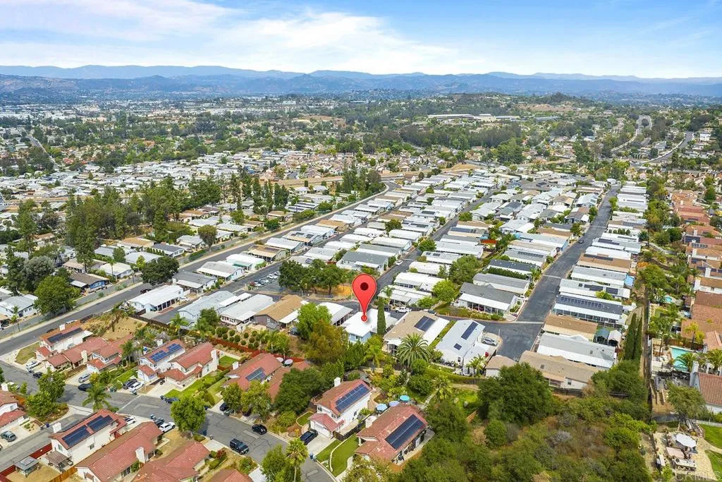 https://cdn.realtyfeed.com/cdn/127/306531693/9ea57ffc68218ffd229c50113d9aaf6e.webp
