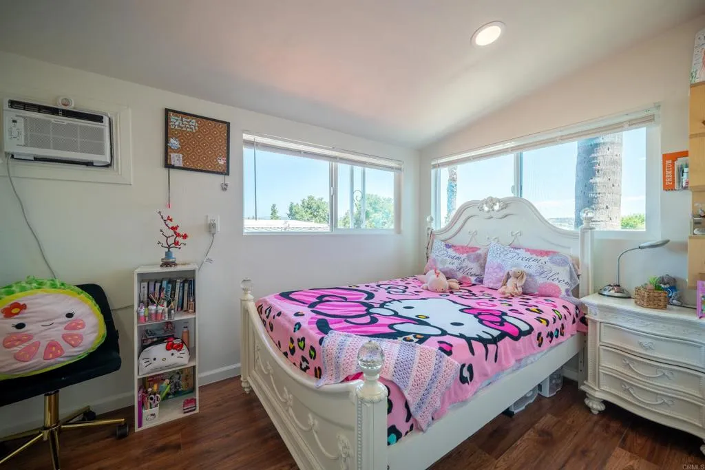 https://cdn.realtyfeed.com/cdn/127/306531693/c3ec85c64f834cf3de2b2fb48451d29e.webp