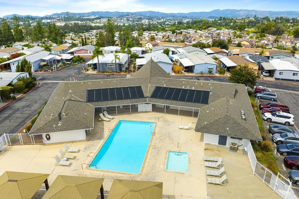 https://cdn.realtyfeed.com/cdn/127/306531693/d2d033e0c2ba6fafc460fe0aa0e6b000.webp