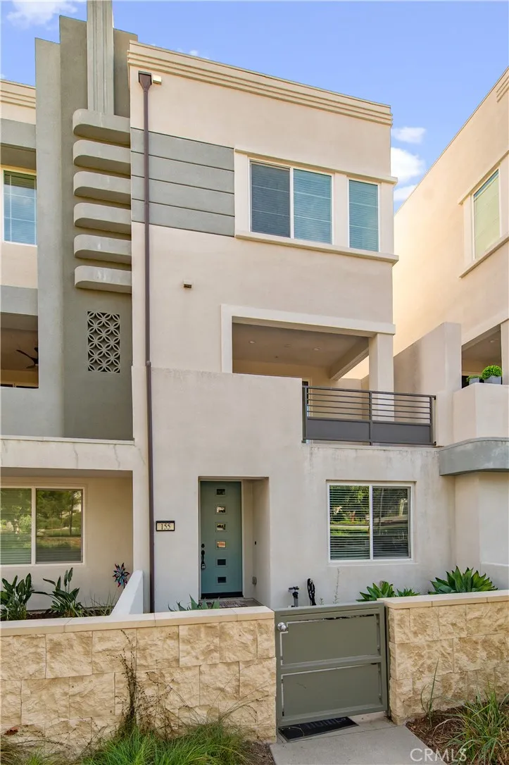 Irvine, CA 92618