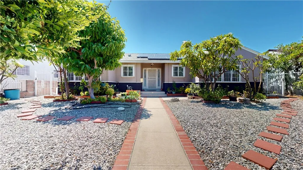 Arleta, CA 91331