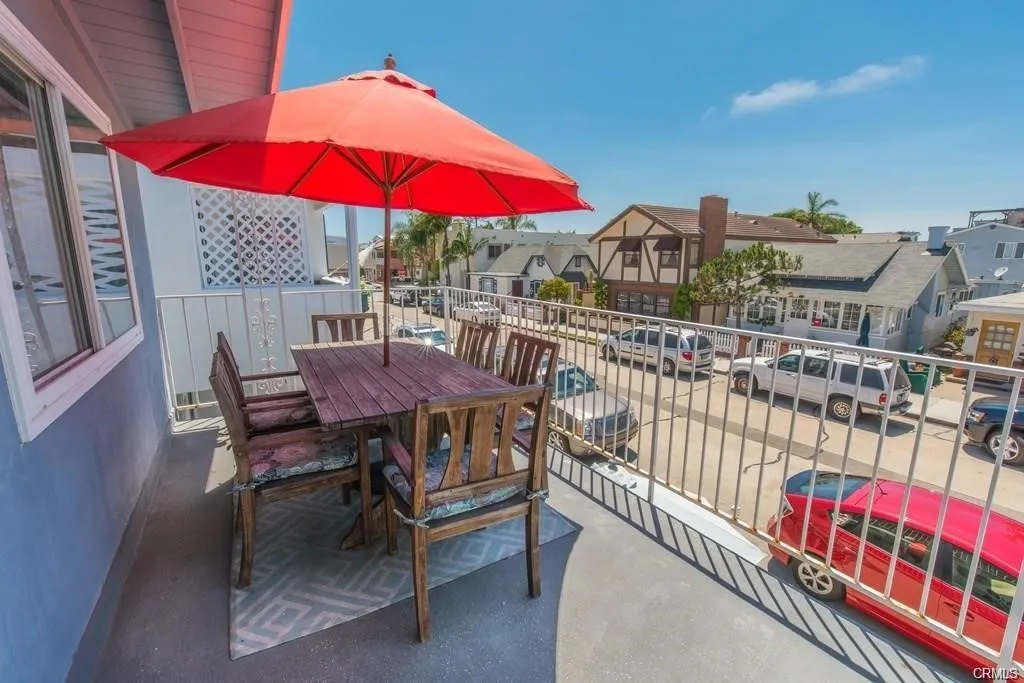 Newport Beach, CA 92661