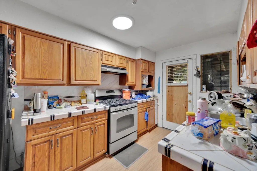 https://cdn.realtyfeed.com/cdn/127/306531758/904d851d73f23b6a7e5a2bdd4f3ef863.webp