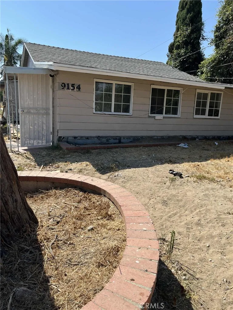 Fontana, CA 92335