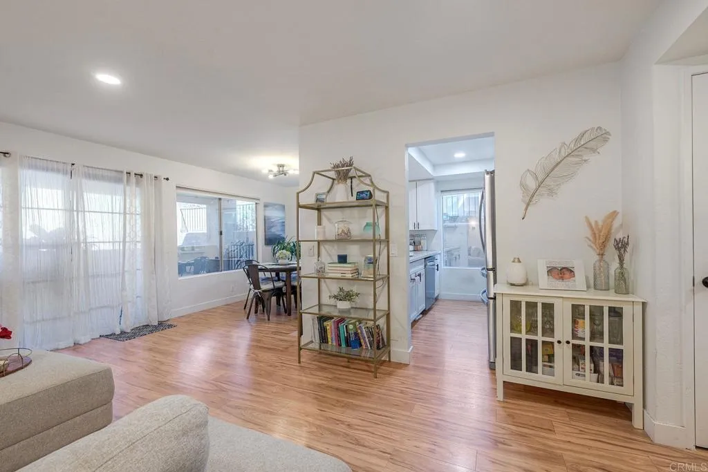 Photo #5: NDP2508510 Listing 