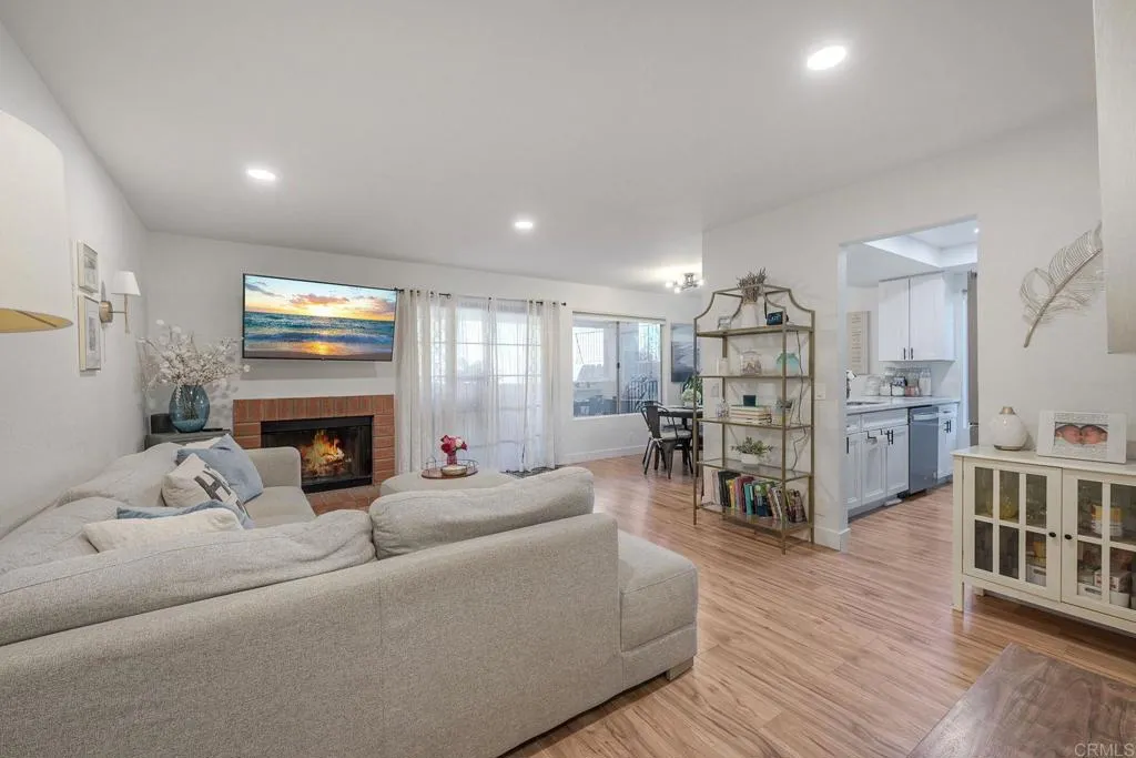 Photo #2: NDP2508510 Listing 