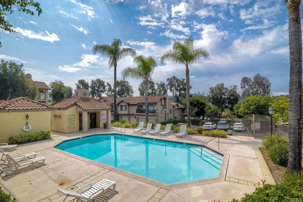 https://cdn.realtyfeed.com/cdn/127/306531791/4da85576aa7fb937cb7a94da27c03abf.webp
