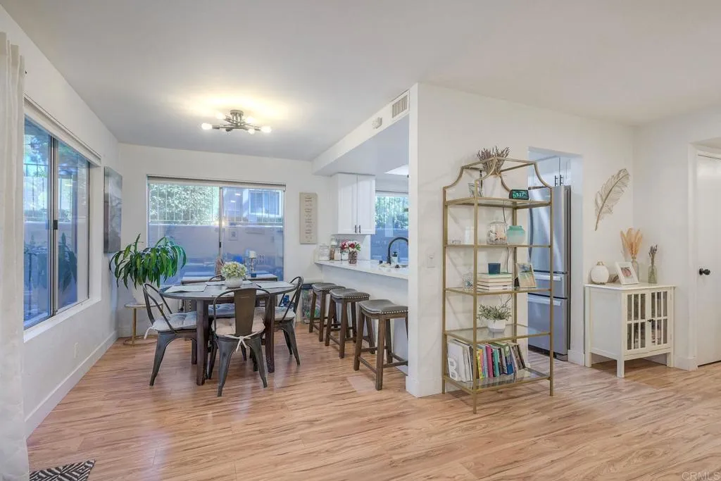 https://cdn.realtyfeed.com/cdn/127/306531791/a0abc1fb8aa460758a18149c6fb58ee0.webp