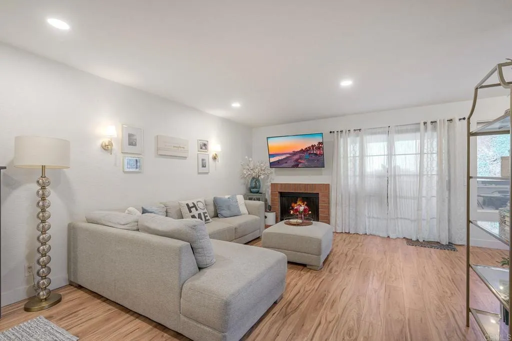 Photo #3: NDP2508510 Listing 
