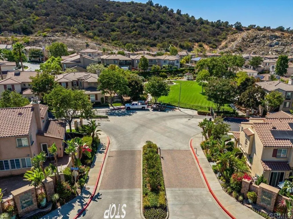 https://cdn.realtyfeed.com/cdn/127/306531803/0d65575485bdf0ce357d2c547bc68132.webp