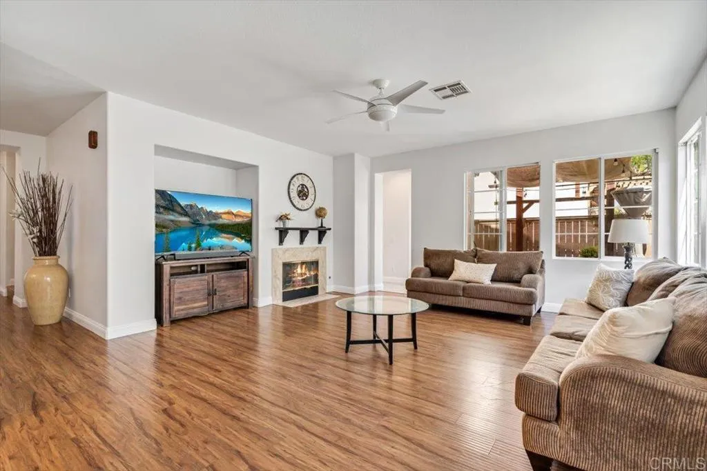 https://cdn.realtyfeed.com/cdn/127/306531803/2ee5e459ab3615874d990ee658dbc5c3.webp