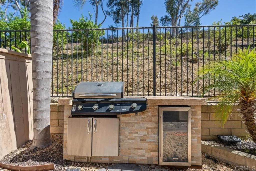 https://cdn.realtyfeed.com/cdn/127/306531803/69eab8d2b9d013ad92dbe452ed8831a5.webp