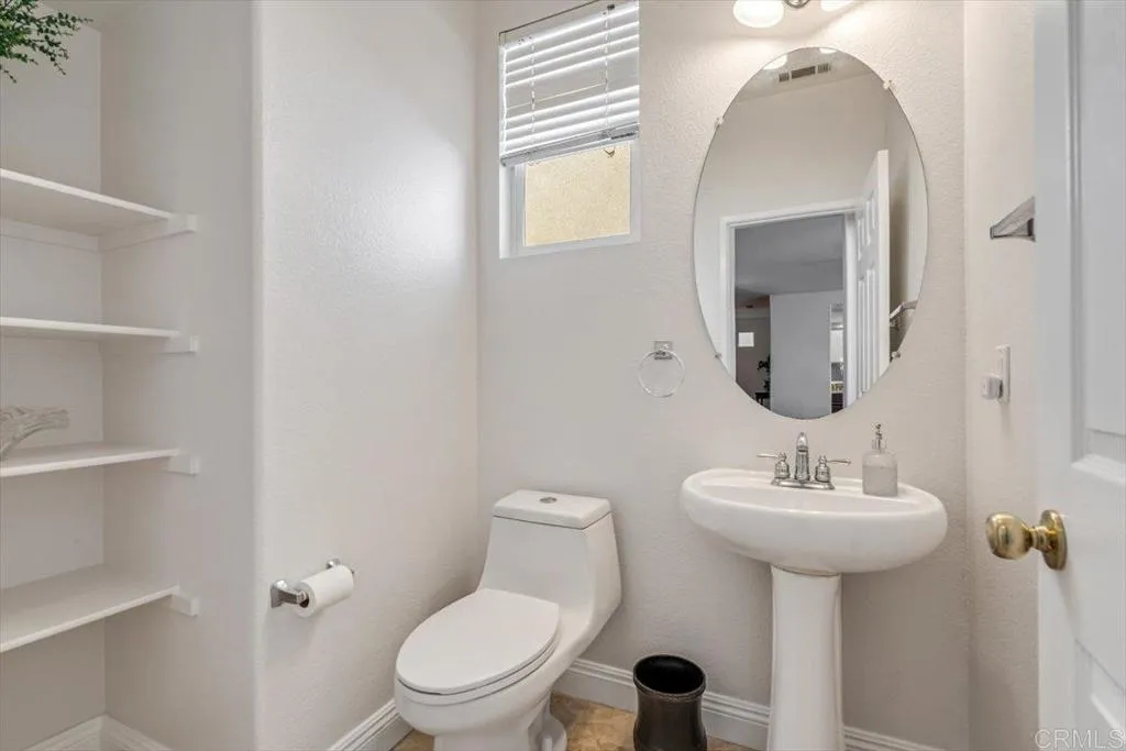 https://cdn.realtyfeed.com/cdn/127/306531803/7ef95a7314e1519b9a79f752fed1f50e.webp