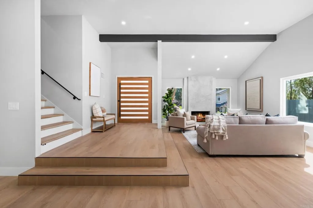 https://cdn.realtyfeed.com/cdn/127/306531839/52f38ef33626cb046f36a102f6194286.webp