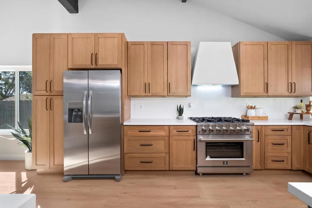 https://cdn.realtyfeed.com/cdn/127/306531839/c2e9854feebd96792aef344e0f01adcd.webp