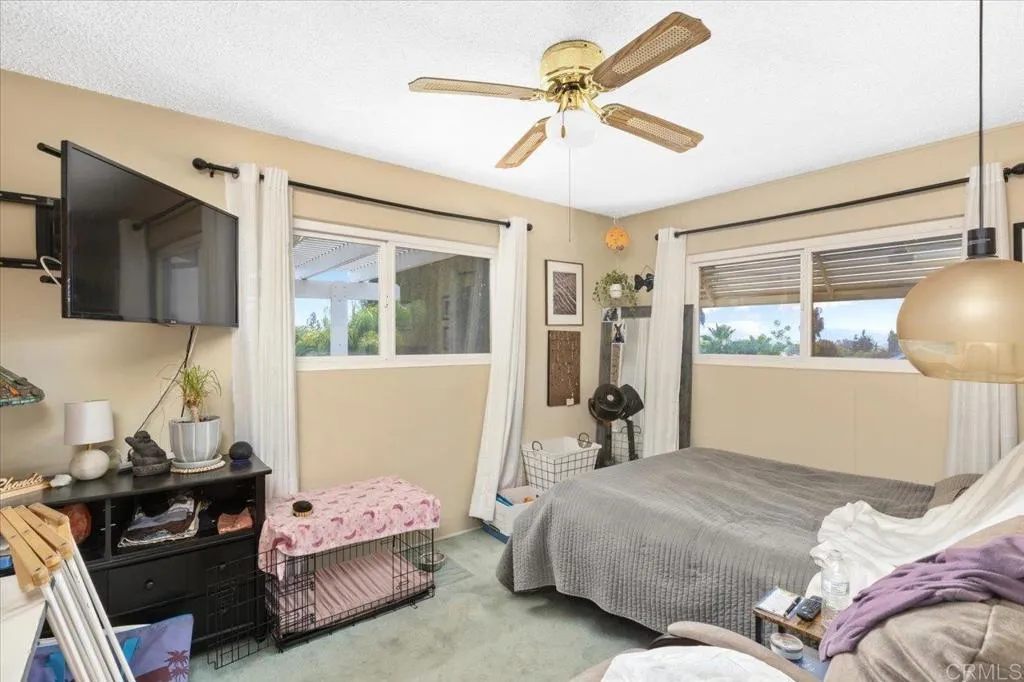 https://cdn.realtyfeed.com/cdn/127/306531855/aadd9630743d328803791a5255b20108.webp